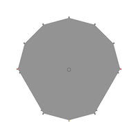 Perfekt für dein Zelt/Das Groundsheet ist genau auf den Umriss deines Zelts zugeschnitten. Im Gegensatz zu überstehenden Zeltunterlagen, wird so verhindert, dass Regenwasser zwischen Groundsheet und Zeltboden geführt wird. 
