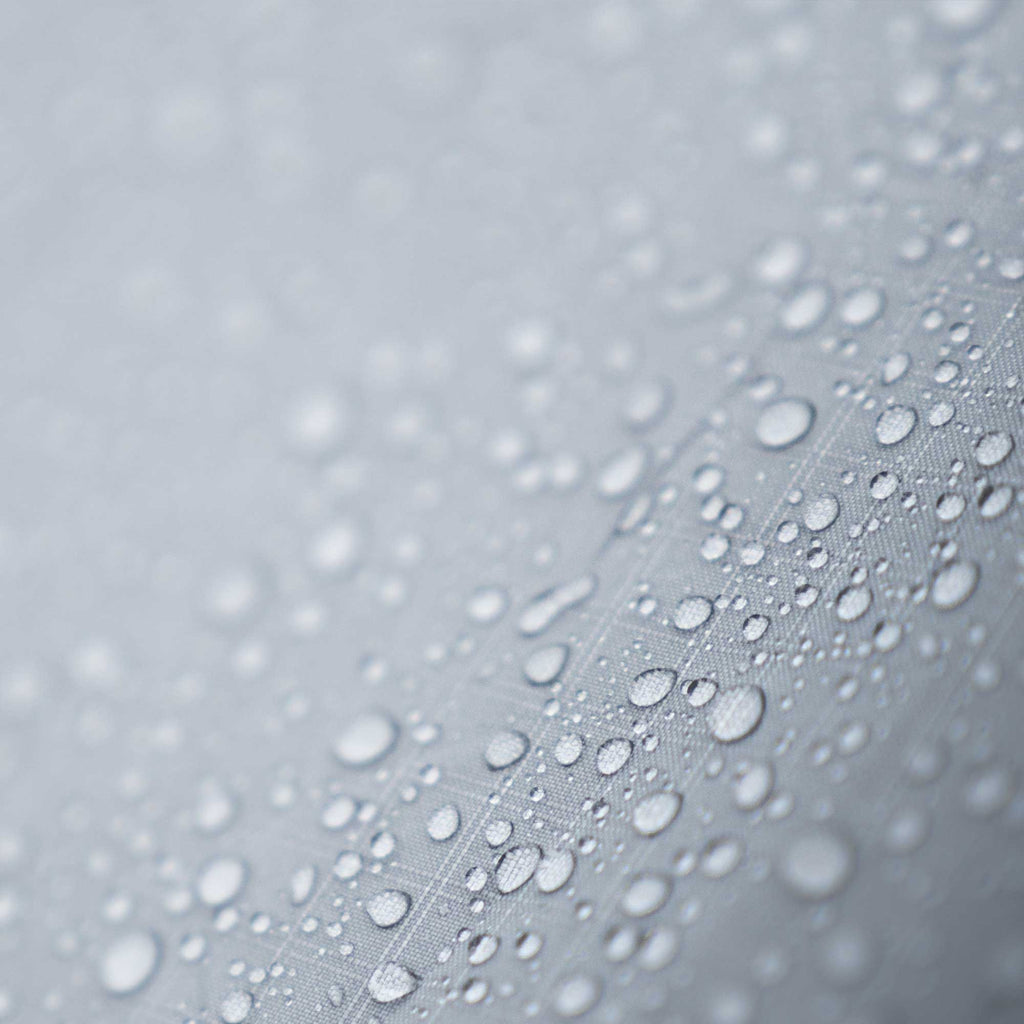 Regen- und sturmfest/Zeltboden [5000mm], Außenzelt [3000mm].
