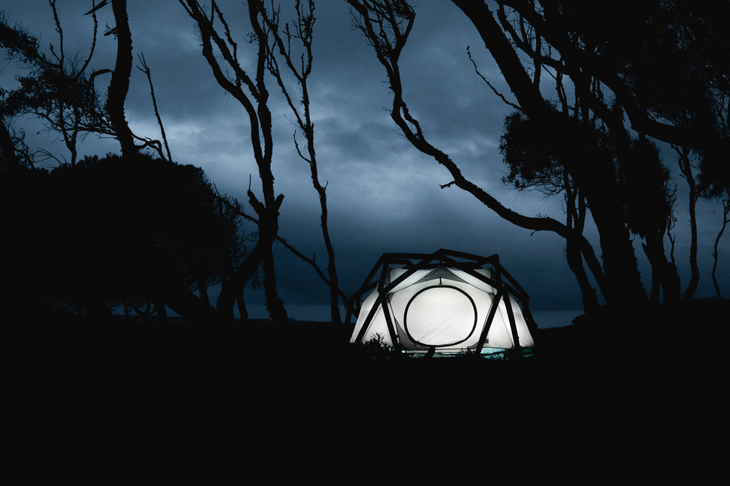 THE CAVE; 3-Season, Black/Grey