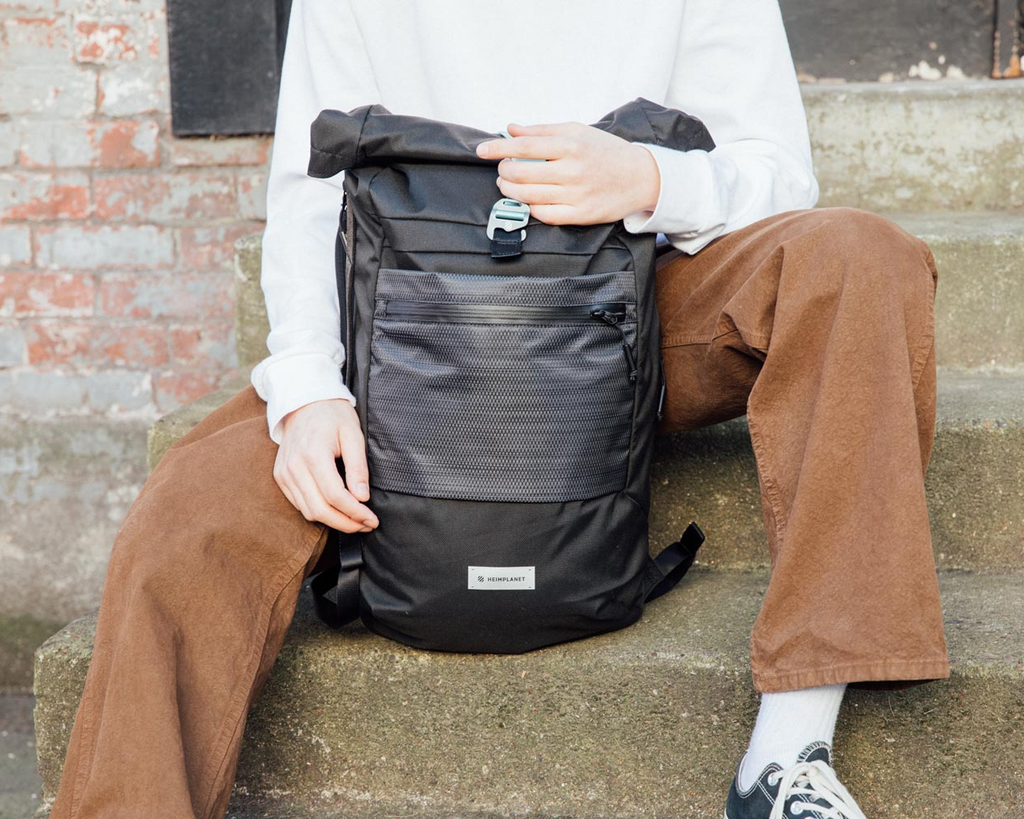 Carry Essentials Commuter Pack, dark grey
