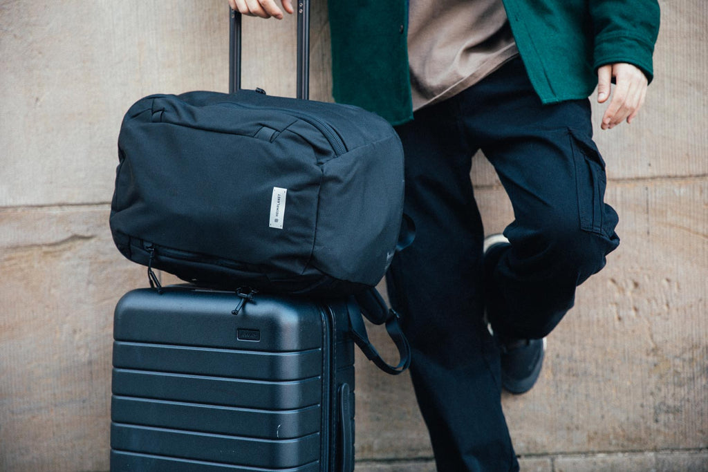 Heimplanet Transit Line Daypack 24L Black Heimplanet Transit Line Daypack 24L Black
