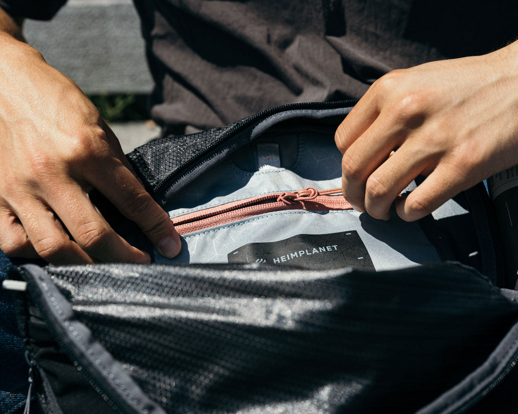 Motion Arc 20L, dark grey