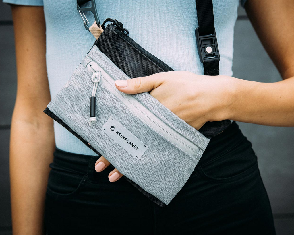 Carry Essentials Neck Pouch (A6), light