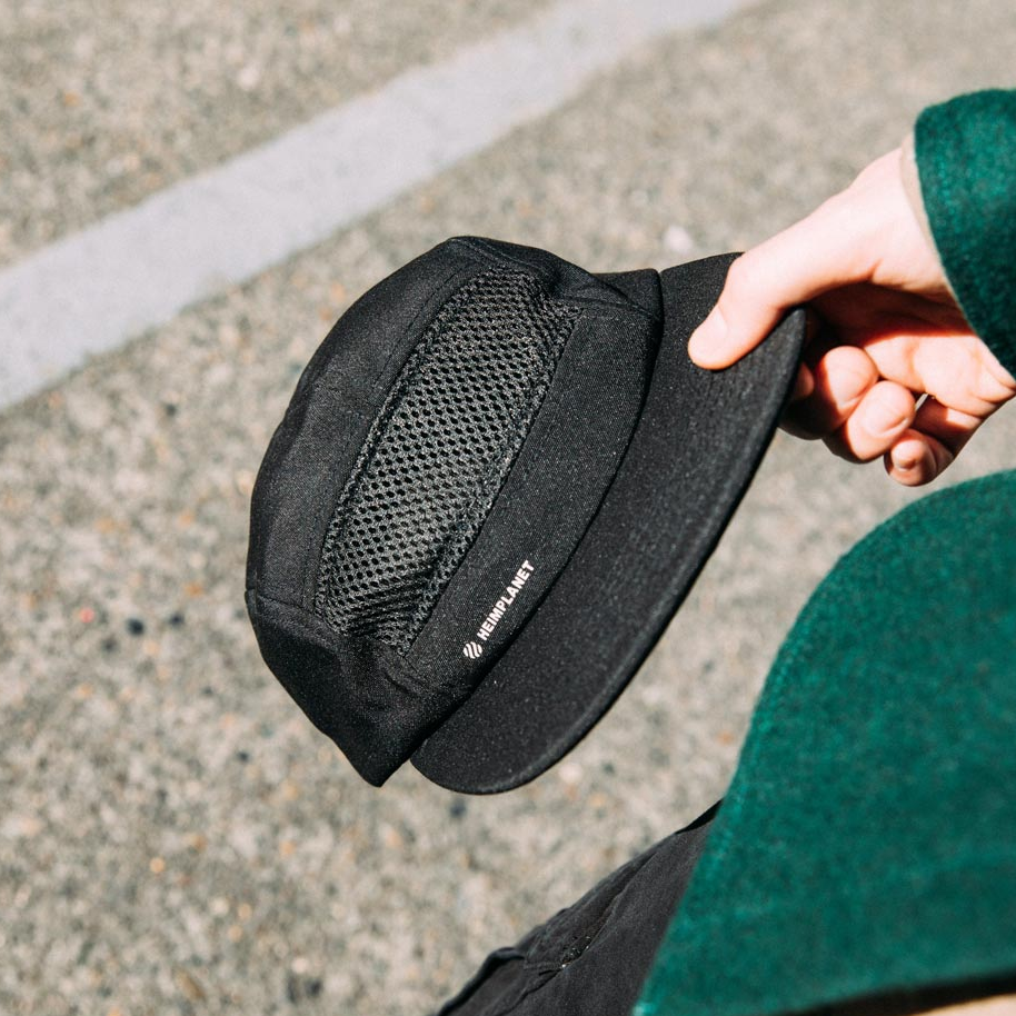 新品   New Tech Cap 5-Panel Tech Cap; black