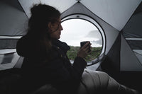 Atmungsaktives Innenzelt/Einstellbare Ventilation & Mesh Innenzelt verhindern Kondensation.
