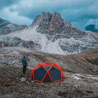 THE CAVE XL; 4-Season, Neon Red/Castlerock