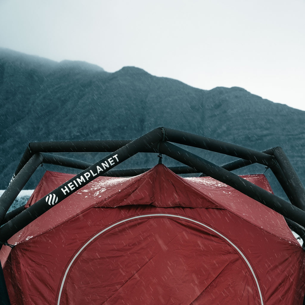 Regen- und sturmfest/Zeltboden [5000mm], Außenzelt [3000mm].
