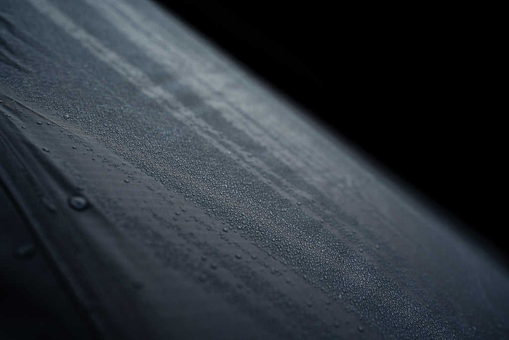 Regen- und sturmfest/Zeltboden [5000mm], Außenzelt [3000mm].
