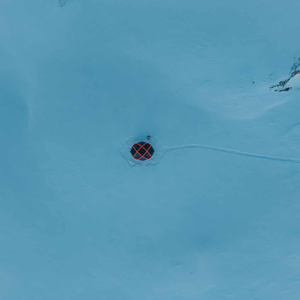 Inflatable Diamond Grid (IDG)/
Bei Kirra bestehend aus drei  identischen Luftkammern die sich punktsymmetrisch kreuzen.