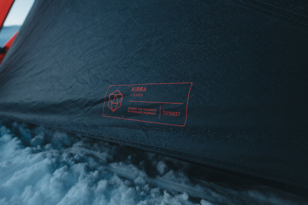 Regen- und sturmfest/Zeltboden [5000mm], Außenzelt [3000mm].
